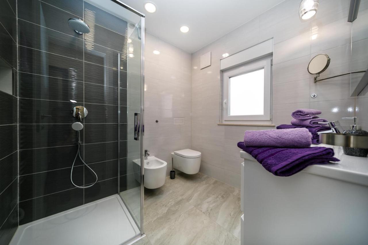 Apartamento 2A Partment Rukavina Njivice Exterior foto