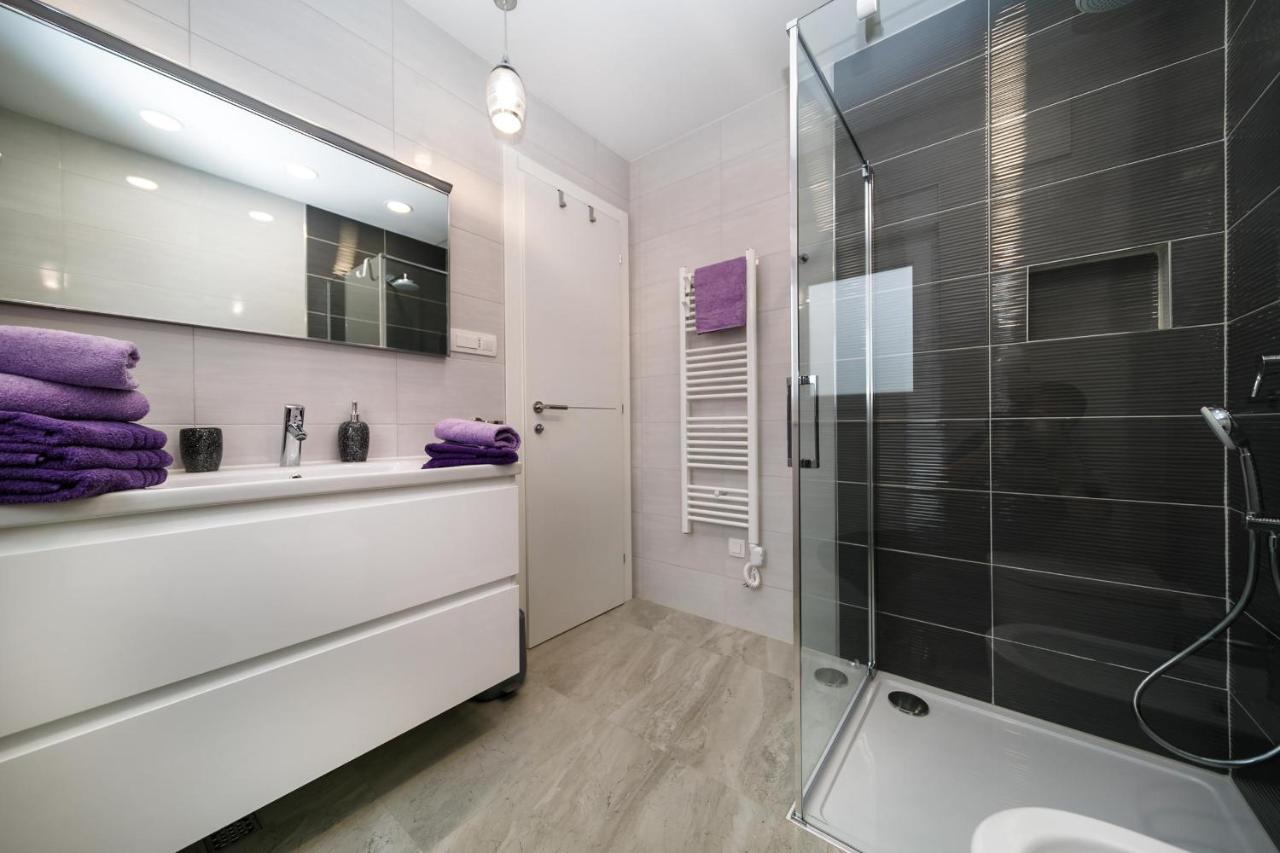 Apartamento 2A Partment Rukavina Njivice Exterior foto